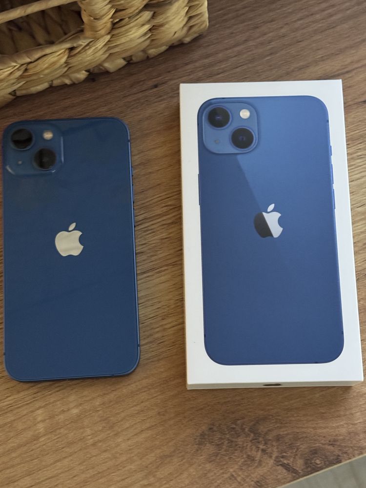 Iphone 13 128 GB цвят син