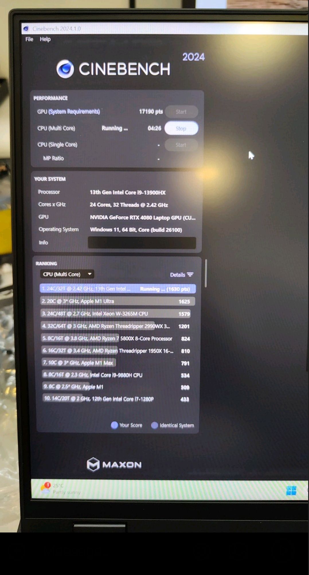 Геймърски лаптоп Lenovo Legion Pro 7
