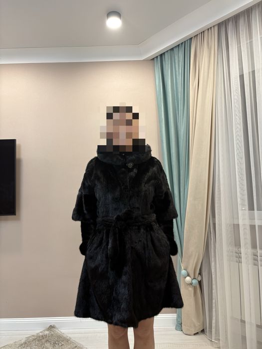 Продам норковую шубу