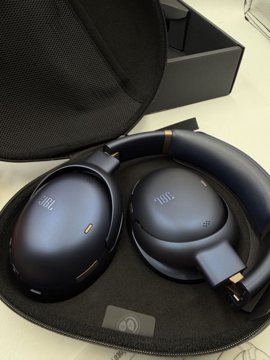 Casti JBL Tour One M3, Bluetooth Noi, Doar cutia Desfacuta ! Oferta R