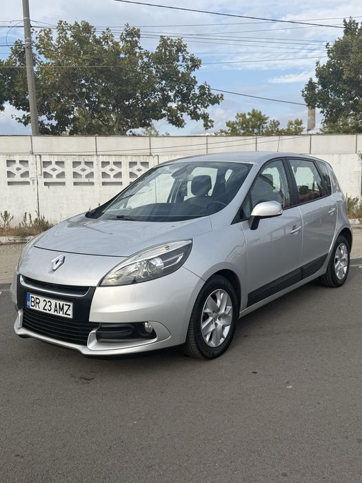 Renault Scenic / 2013 / EURO 5 / 205.000KM