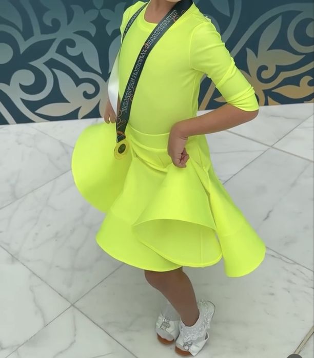 Рейтинговое платье на 104-110 рост