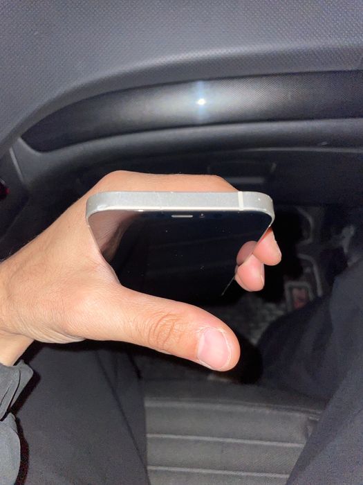 Iphone 12 срочно продам