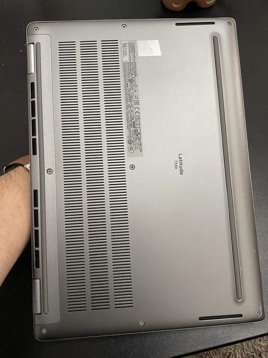 Dell Latitude 7340 i7 True SIM folosit de maxim 10 ori