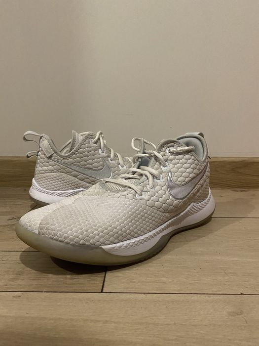 Lebron Witness VI 42,5 номер