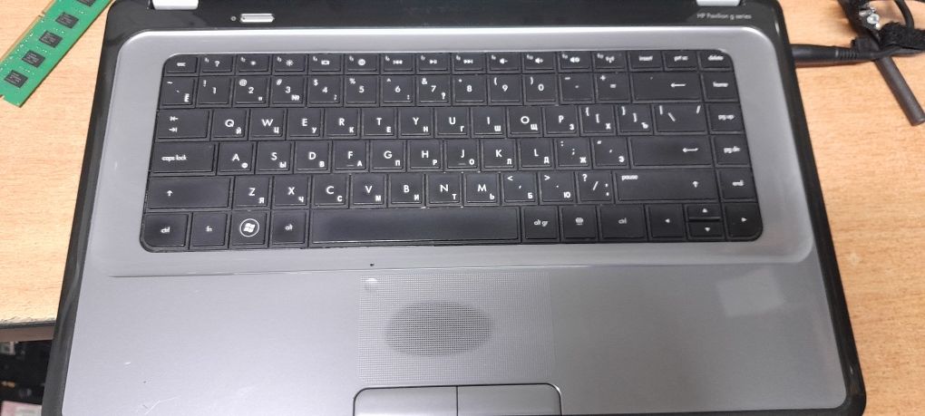 Ноутбук/ Core i3/ОЗУ SSD