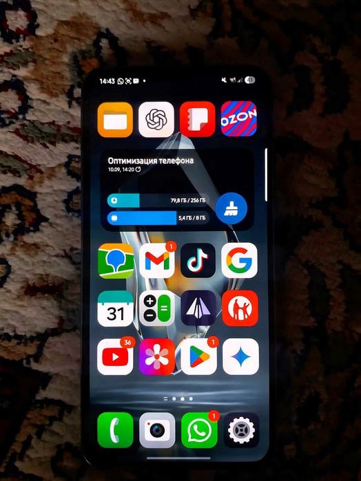 Samsung S23 8/256 продаю