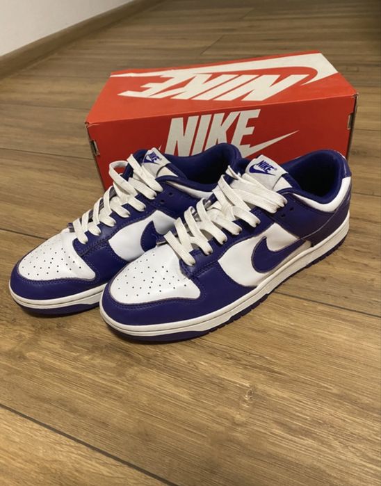 adidasi nike dunk low mov court purple