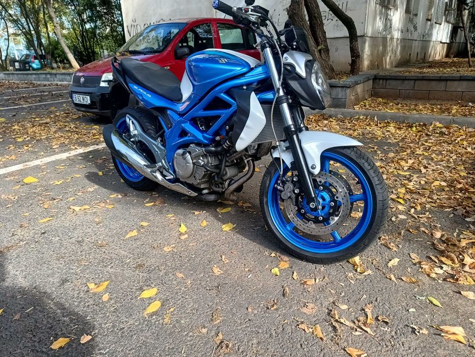 Vand URGENT : Suzuki SFV 650 Gladius