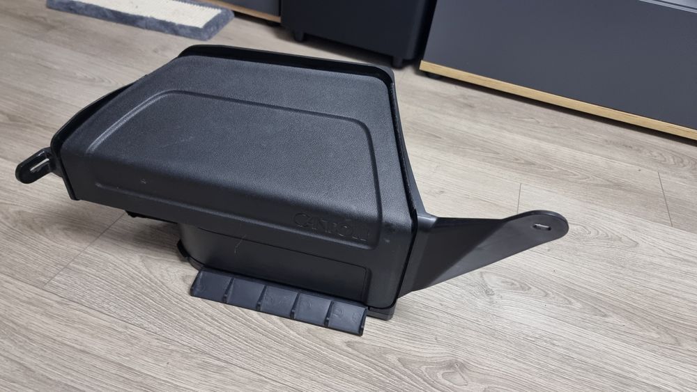 Incinta Subwoofer Canton Skoda Octavia III