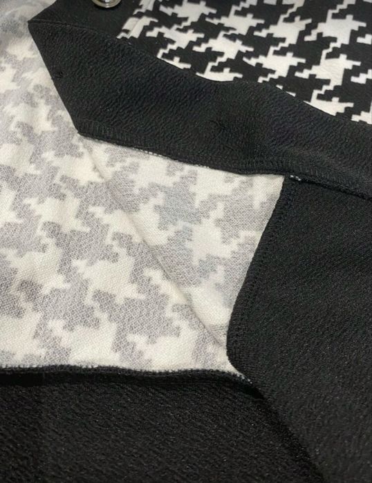 Дамски елек на райе