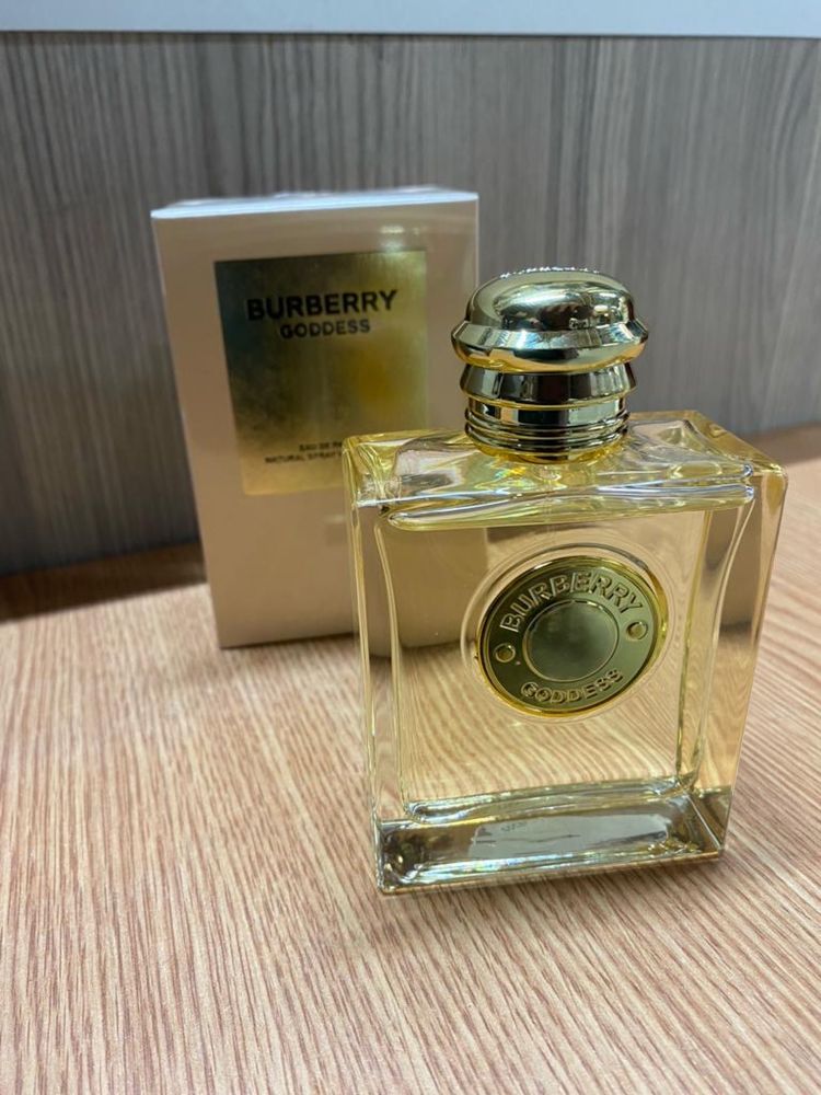 Parfum Burberry Goddess / Her 100 ml