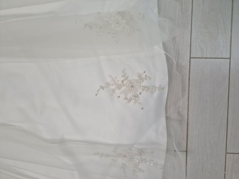 Rochie de mireasa Mirandi Ivory S/M cu voal si crinolina