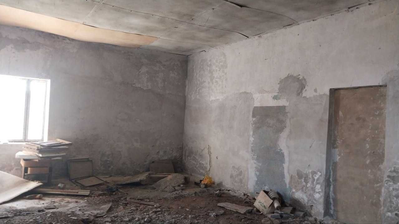 Boyovut tumanida Non ishlab chiqarish binosi sotiladi