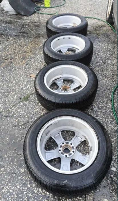 Алуминиеви джанти 17" с зимни гуми Семперит 225 х 60 х 17 за BMW.