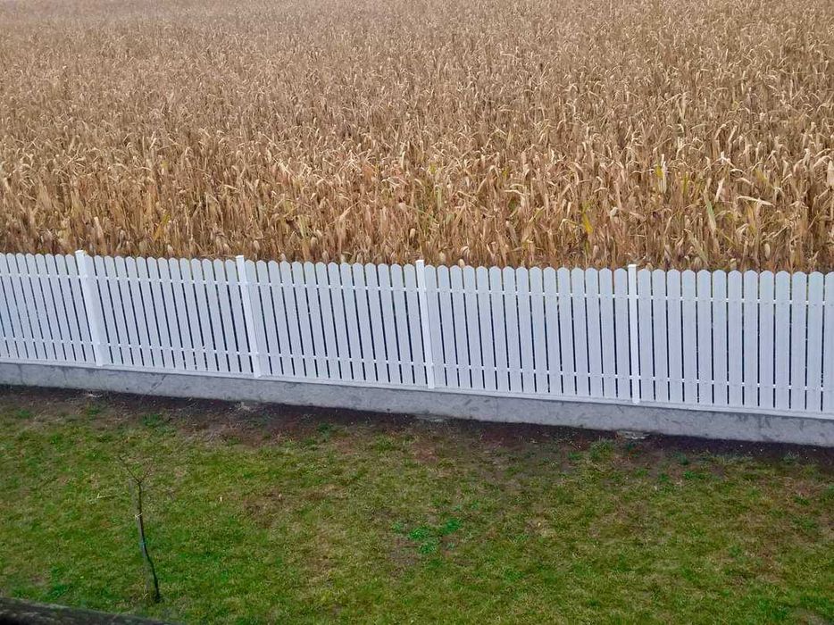 Garduri si porti din sipca metalica, panou jaluzele, tabla, plasa, BCA