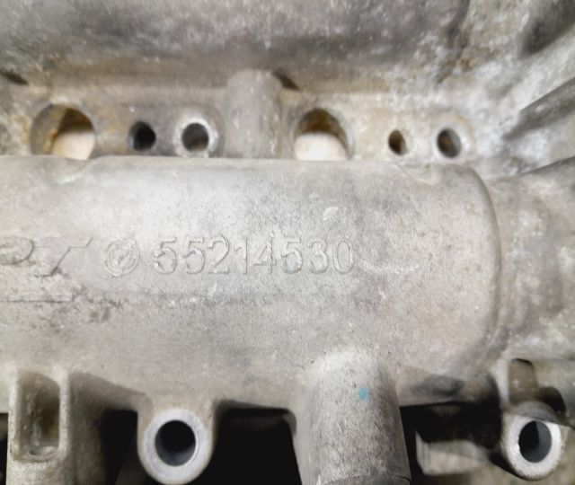 Capac chiulasa cu ax came 55214530 1.6 D JTD Fiat Doblo 2