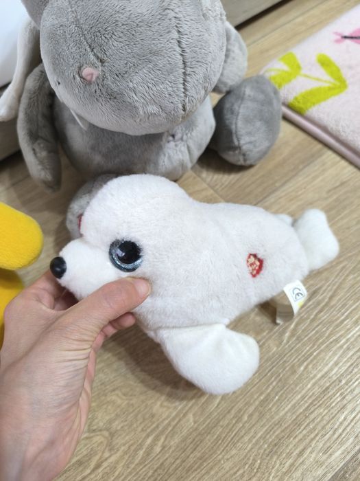 Лот плюшени интерактивни и музикални играчки