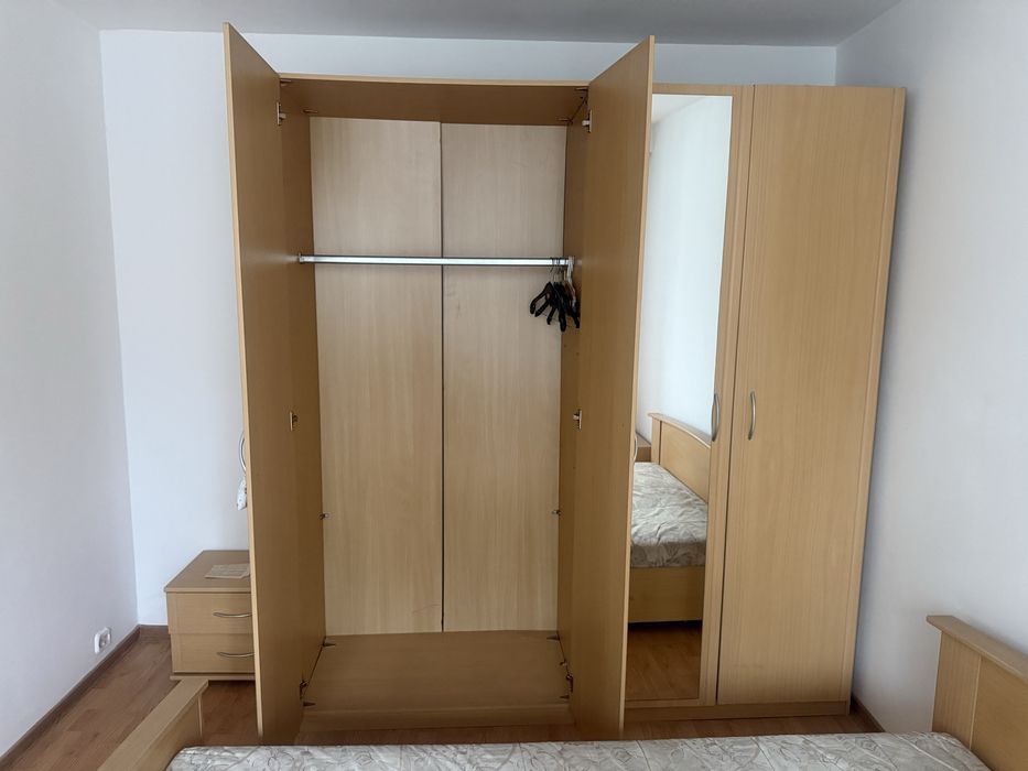 De vanzare  set mobila  dormitor