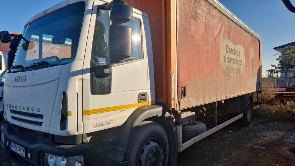 Iveco autoutilitara cu lift 18t