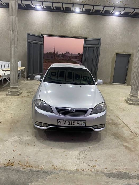 Srochna Gentra 1,5 avtomat sotiladi