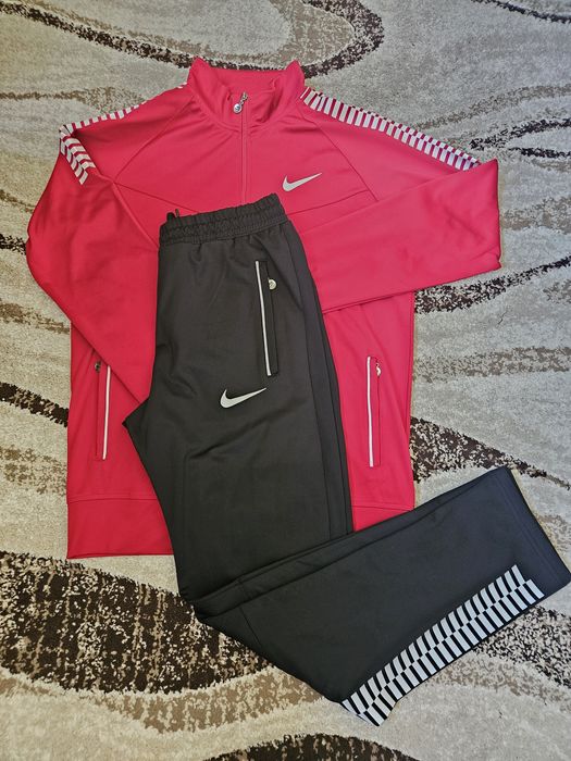 NIKE XL Мъжки спортен комплект червено/Бордо и черно