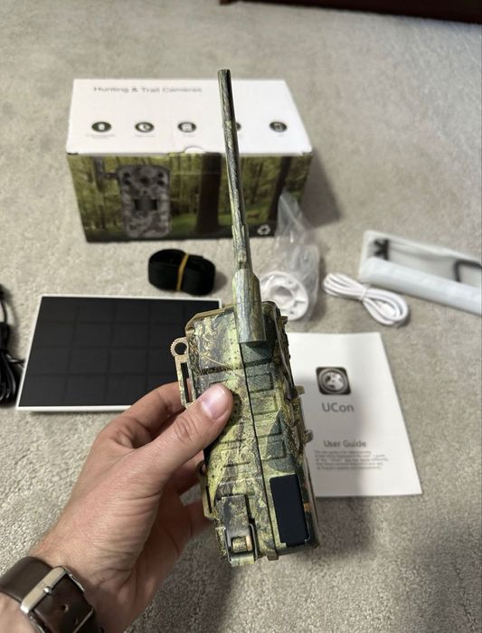 Camera video vanatoare 4G cu SIM panou solar si transmitere distanta