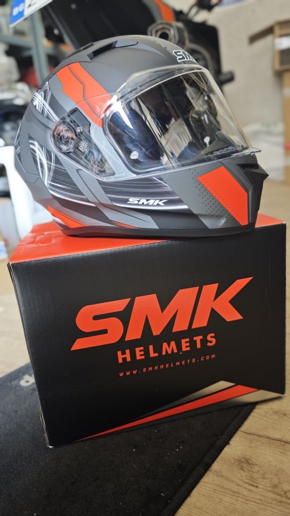 Мото Каска SMK Stellar Swank L + тъмен визьор
