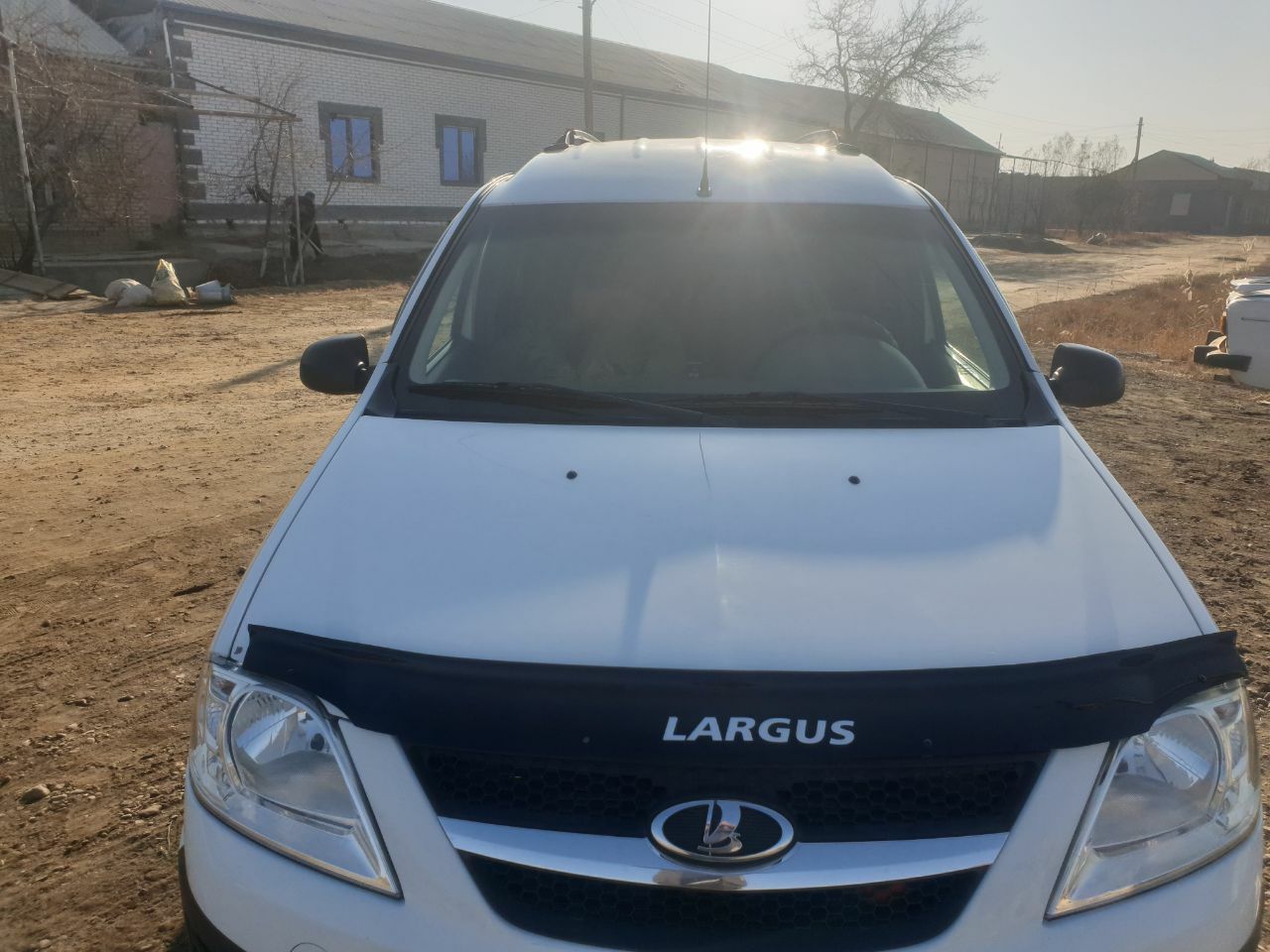 Lada Largus 2017