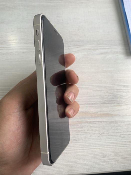 Iphone XR( 16korpost)
