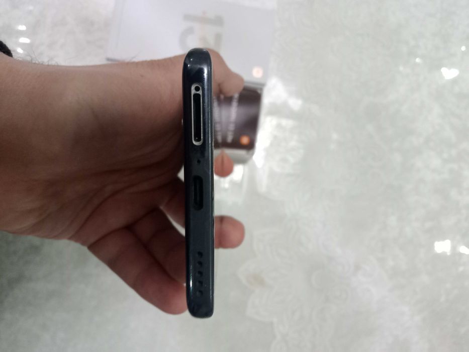 Продам Xiaomi 13 lite