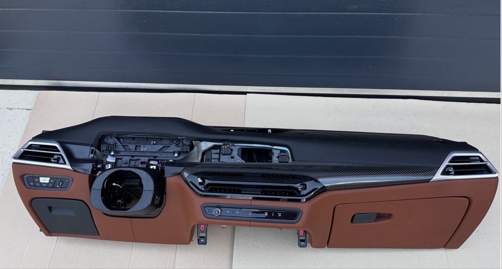 Plansa bord BMW seria 3 LCI G20 G21 M3 M4 G80 G82