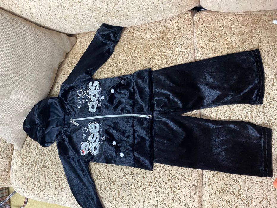 Срочно отдам детские вещи на девочку