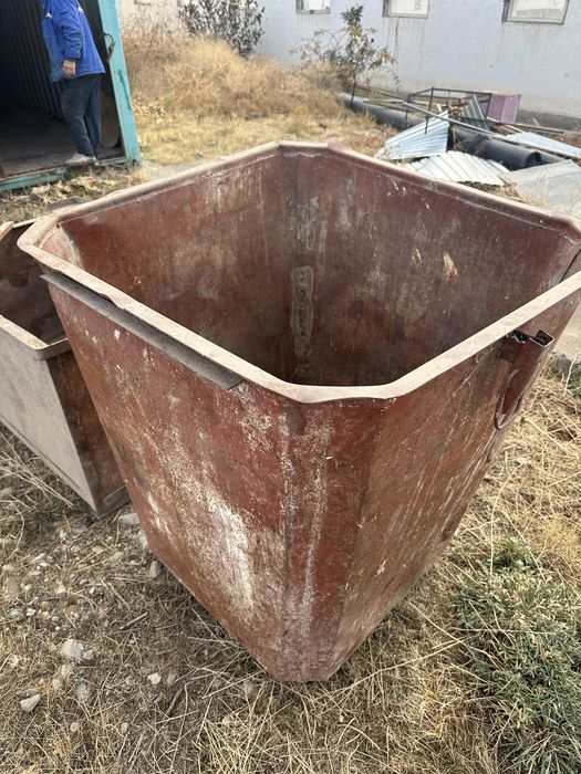 Контейнер,бочка железная