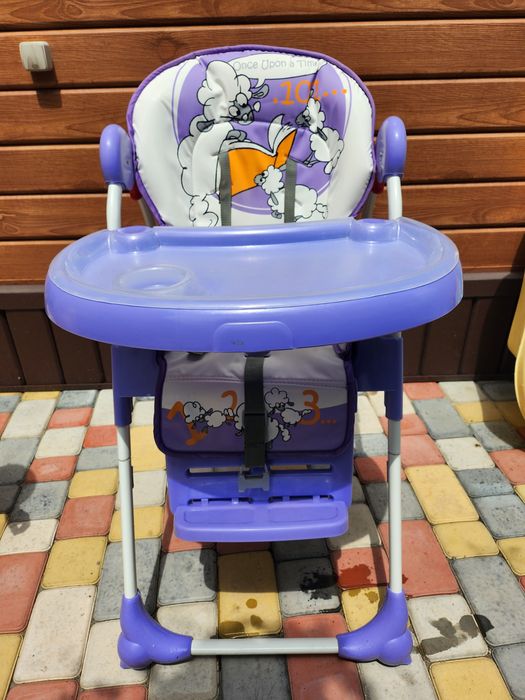 Продам детский стульчик для кормления.