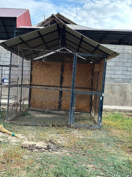 Продаётся вальер для папугаев