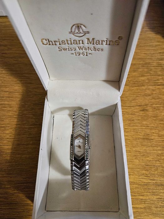 Часы женские Christian Marine