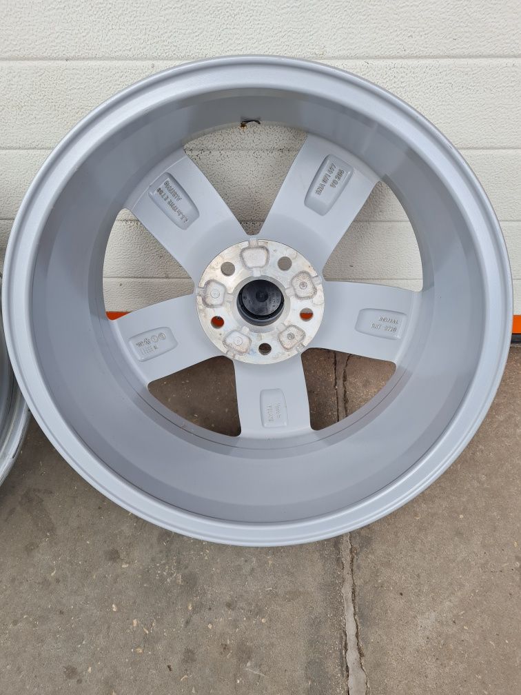 Оригинални джанти за ФОЛСВАГЕН VW AUDI SEAT SKODA R17 5x112 ET38 6.5J