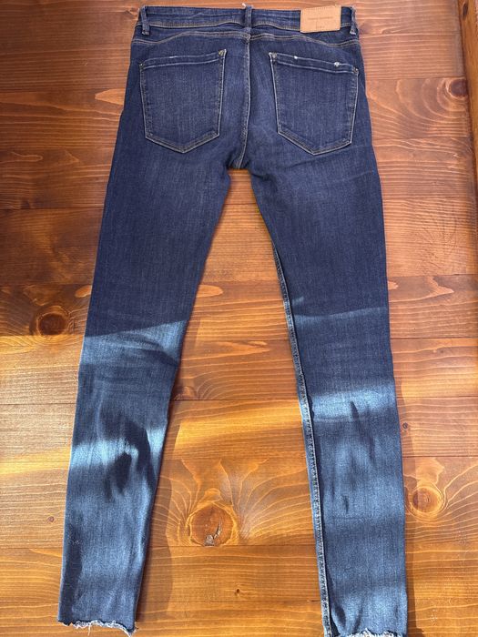 Дамски дънки размер М Zara