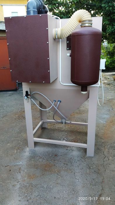 Пясъкоструйка, пясъкоструйна камера.