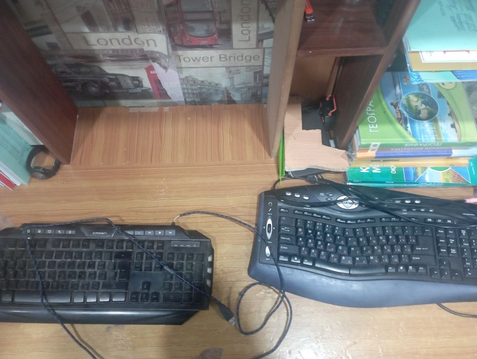 Продам две клавиатуры