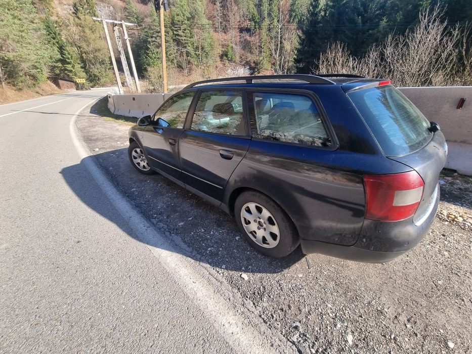 Vând Audi A4 B6 1.9 TDI 130 CP