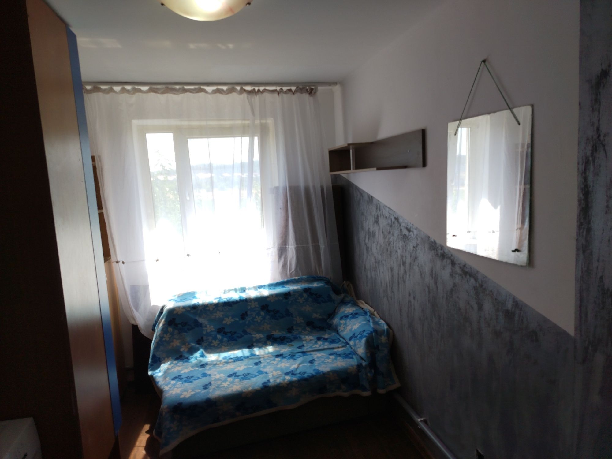 Proprietar închiriez garsoniera