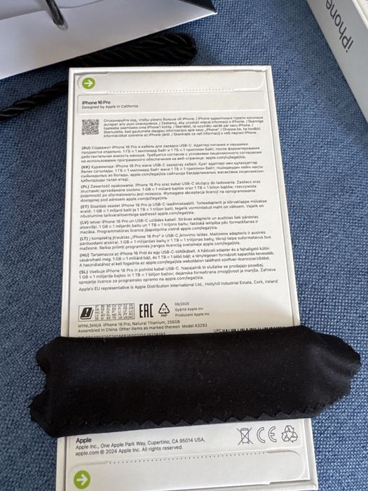 Iphone 16pro 256gb natural titanium