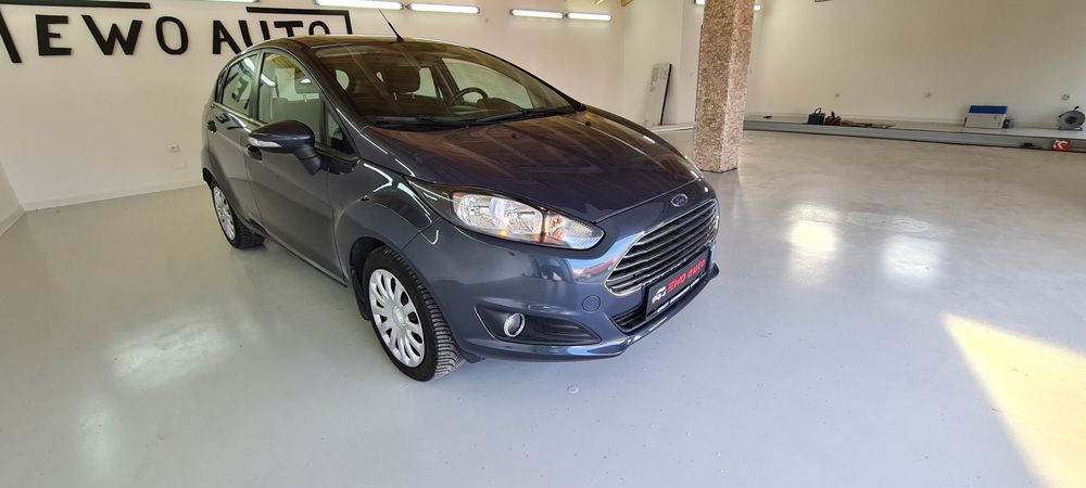 Ford fiesta an 2014 motor 1,3 benzina posib. rate fără avans GARANTIE