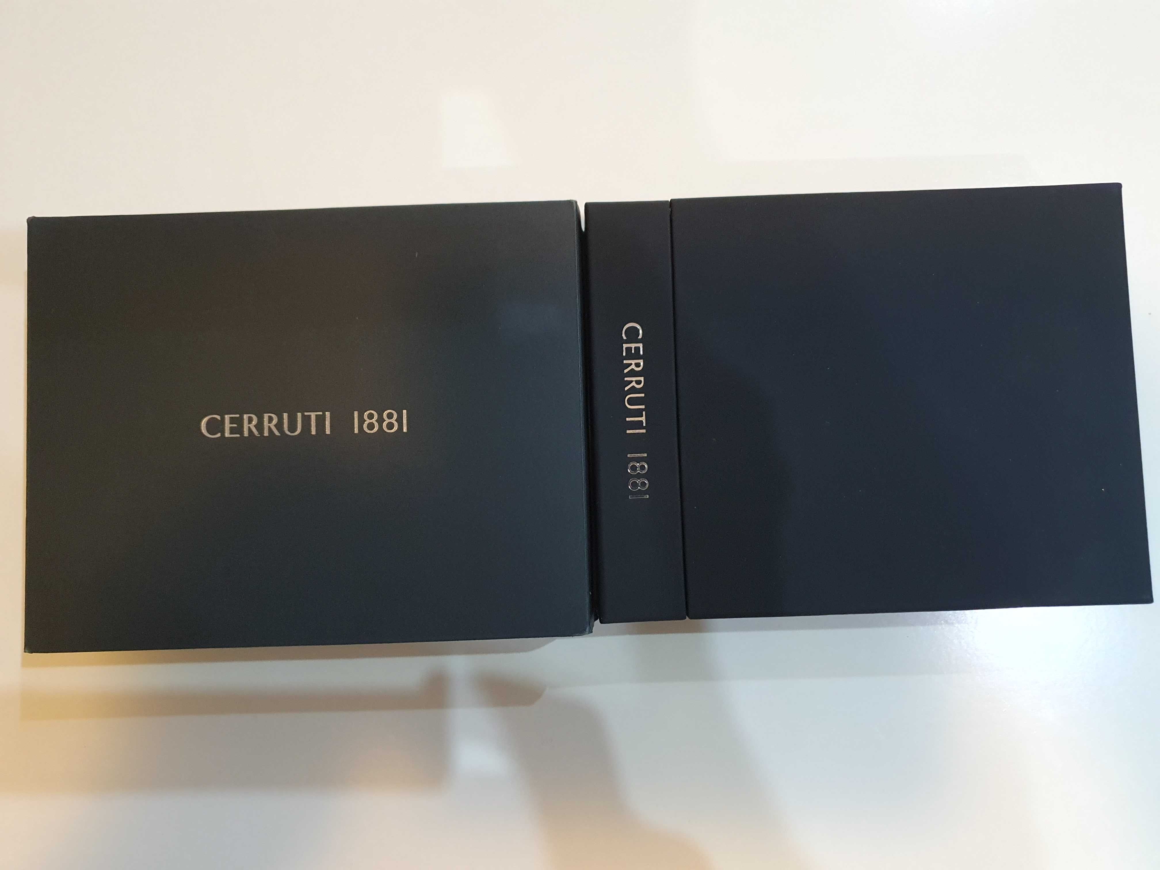 Луксозен подаръчен комплект CERRUTI  1881 - химикал и кожен тефтер