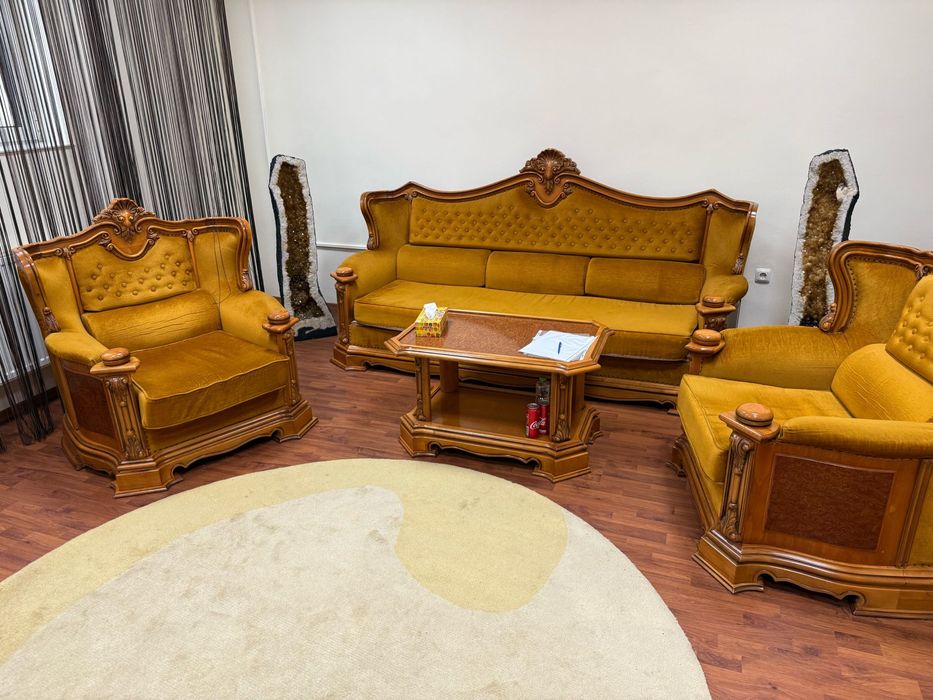 Raritate! Mobilă birou elegantă din lemn de cireș lucrată la Imar Arad