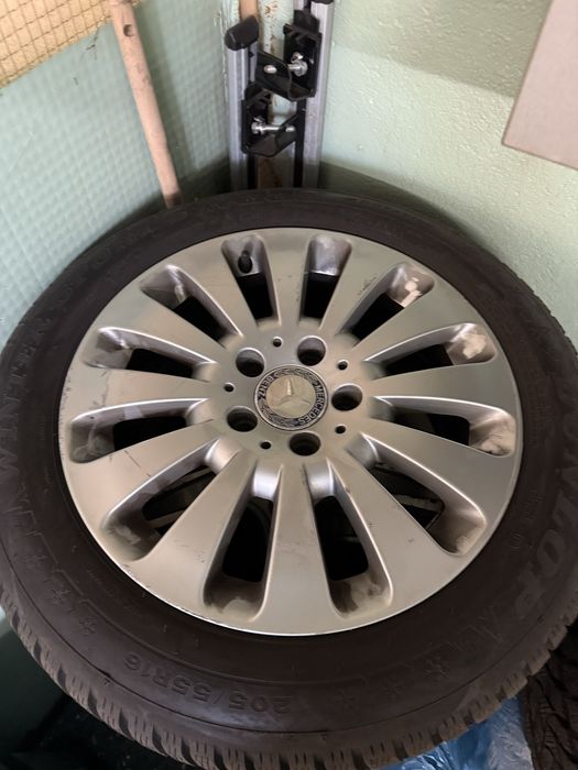 Jante mercedes cu anvelope dunlop iarna