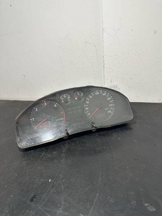 Ceasuri bord Audi A4 B5 1.9 AFN 1994-2002 2.5 TDI V6  | 8D0919033A