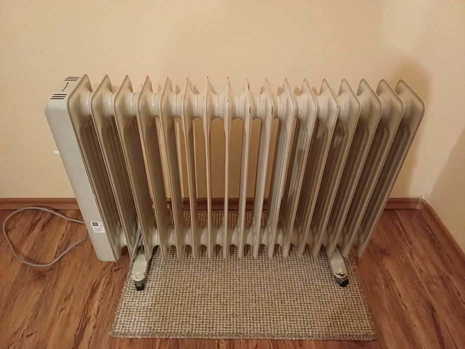 Електрически маслен радиатор